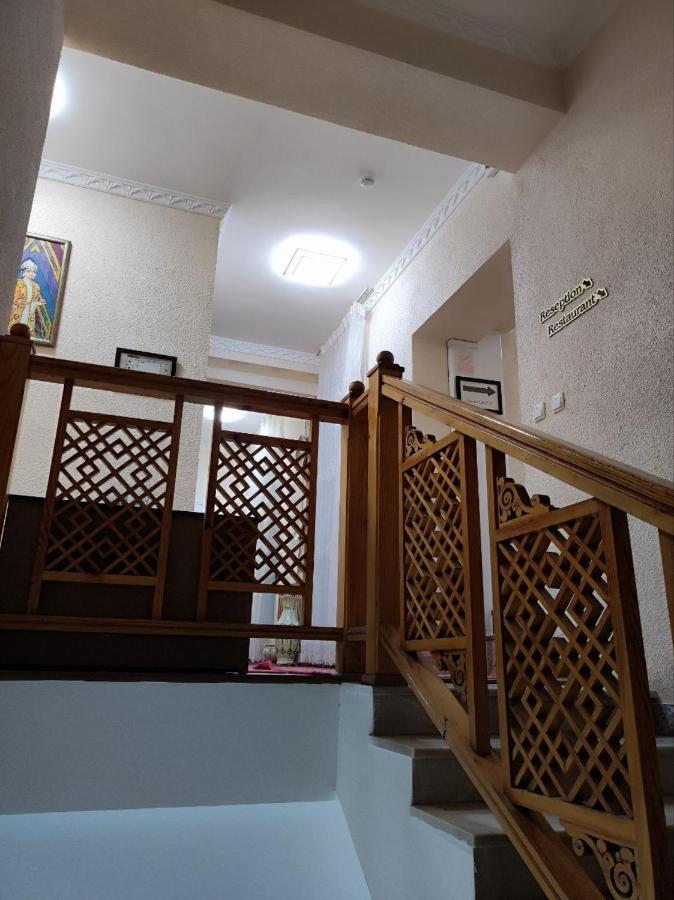 Hôtel Nasyuqel à Boukhara Extérieur photo